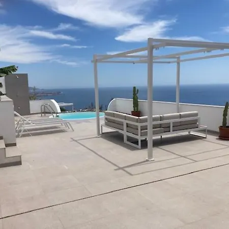 Casa Mediterraneo Tropical. El Mar A Tus Pies Ferienhaus *